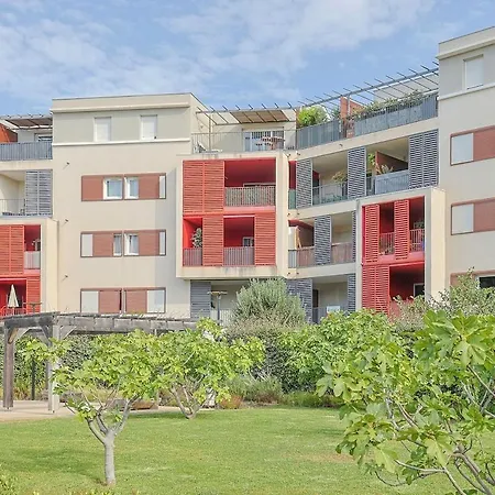 Air-conditioned South-facing * Hyeres